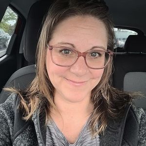 Meet your Posher, Valerie